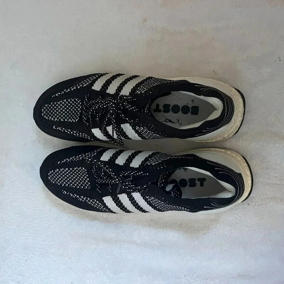 Adidas Ultra Boost DNA 2020 Mens Black White Lace Up 12 Sneaker Shoes Primeknit - Picture 3 of 7